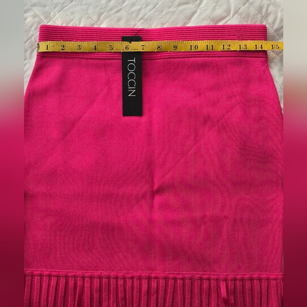 NWT!! Toccin Women’s Pink Fringe Knit Skirt Set - Picture 10 of 15